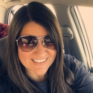 Meet your Posher, Vicky